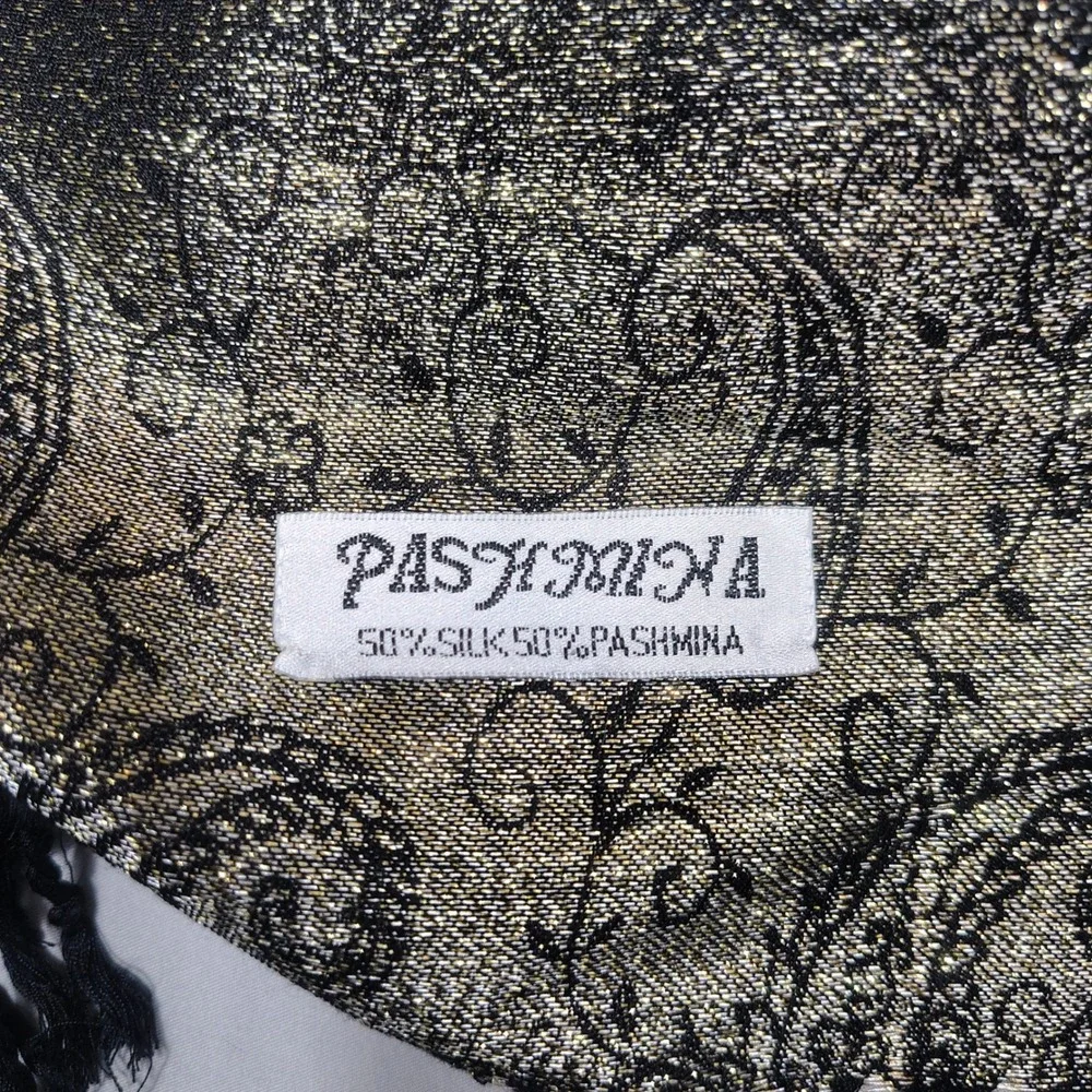 Pashmina Scarf Wrap Women OS Gold Black Metallic Paisley Silk Blend Fringed